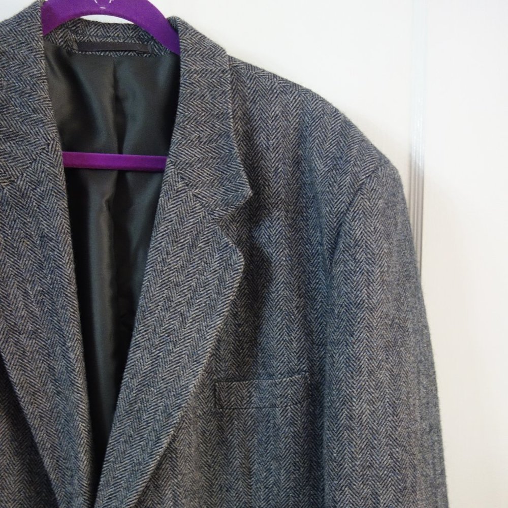 *VINTAGE* Shannon Clothing Ltd. Tweed Grey Herringbone Sports Coat